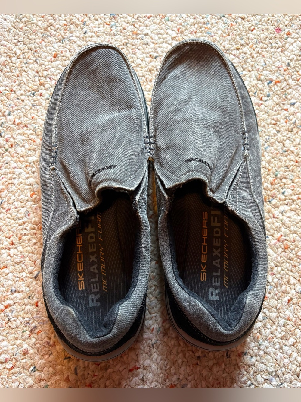 Skechers NWOT Grey/Black Expected Avillo Men's Casual Loafers Size 11